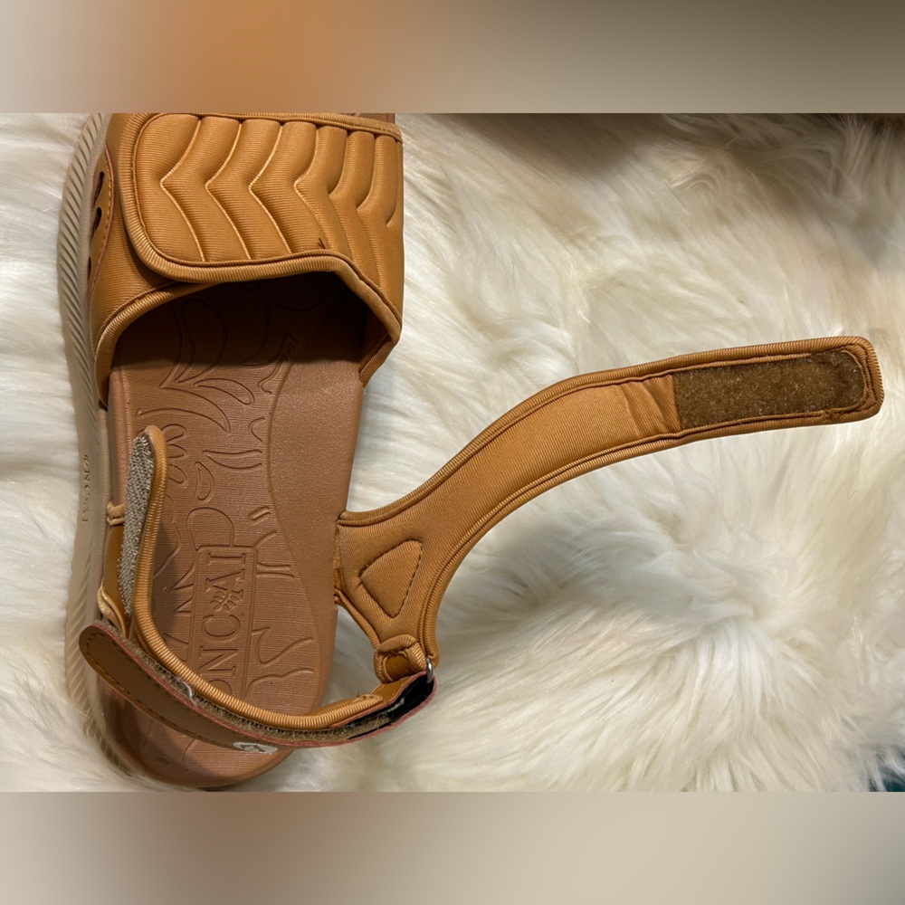 ONCAI Women’s Walking Sandals Size 9 - Picture 10 of 16